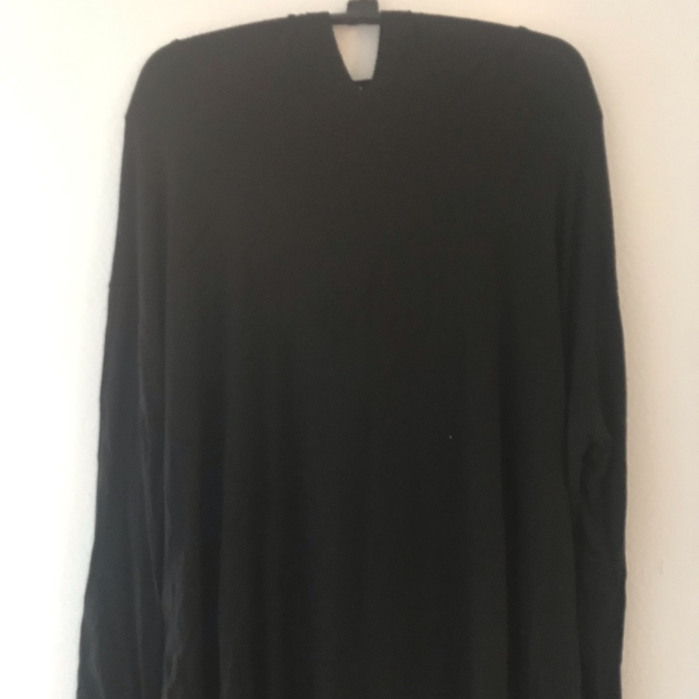 AMAZING thin, comfortable hoodie from Cotton On!